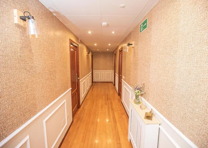 Lobre Гостевой дом Педрусо